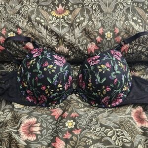 Victoria's Secret Floral Black Bra
